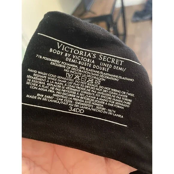 Victoria's Secret Women Bra 34DD Black Body By Victoria Lined Demi - Picture 5 of 5